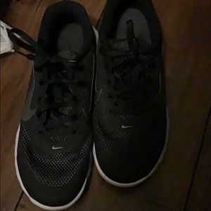 Black and white Nike women’s sneaker